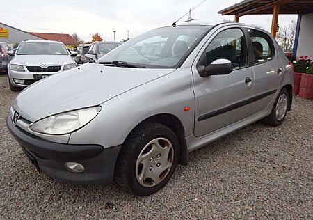 Peugeot 206 Presence 75