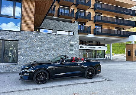 Ford Mustang Fastback 5.0 Ti-VCT V8 Aut. GT
