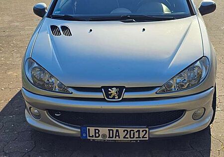 Peugeot 206 3-Türer 90 Tendance