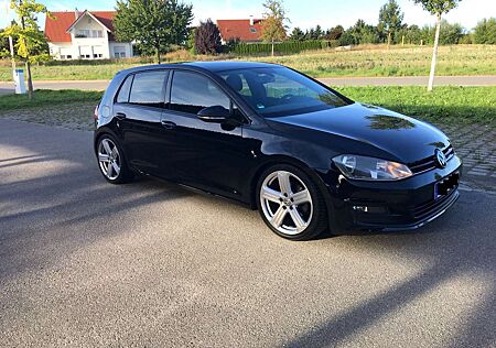 VW Golf Volkswagen VII 1.4 TSI Comfortline/R-Line/Vollleder/Gewinde