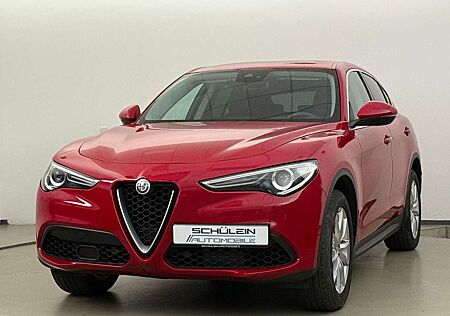 Alfa Romeo Stelvio Super Q4*Leder*Bi-Xenon*Navi*SHZ*ACC*