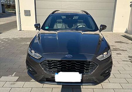 Ford Mondeo Turnier ST-Line AWD