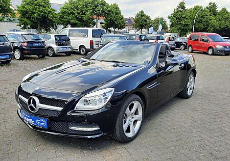 Mercedes-Benz SLK 200 Roadster *PANORAMADACH/RÜCKFAHRKAMERA*