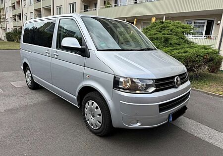 VW T5 Caravelle Volkswagen Lang • DSG • Scheckheft • TÜV • 8 Sitzer