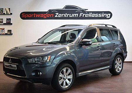 Mitsubishi Outlander XTRA 4WD Invite 2.2 Di-D (AHK)