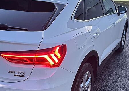 Audi Q3 35 TDI quattro s-tronic