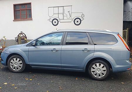 Ford Focus Turnier 1.6 Ti-VCT Titanium