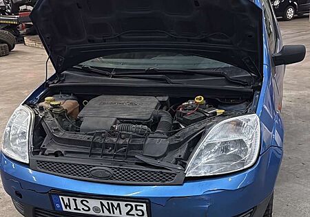 Ford Fiesta 3p 1.3 CLX