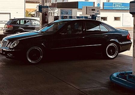 Mercedes-Benz E 350 4Matic Automatik Avantgarde
