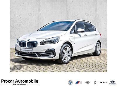 BMW 225 xe iPerformance Active Tour PANO RFK NAVI LED