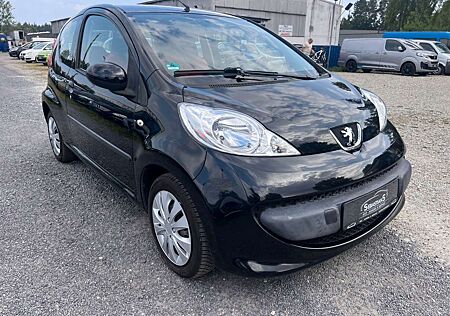 Peugeot 107 Petit Filou 70 Klima el.Fenster Tüv neu
