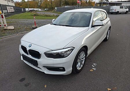 BMW 118 1 Limousine 3-trg. i Advantage