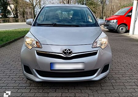 Toyota Verso-S Verso S Verso S 1.33 VVT-i Cool