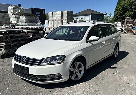 VW Passat Variant Volkswagen 2.0 TDI BlueMotion Trendline Xenon Navi Scheckheft