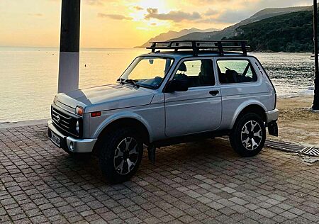 Lada Niva Niva 4x4