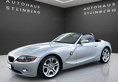 BMW Z4 M Roadster2,99 % FINANZIERUNG¹ AUTOMATIK+1.HAND 2.5