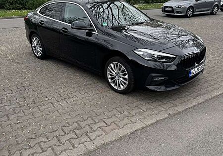 BMW 218 i Advantage