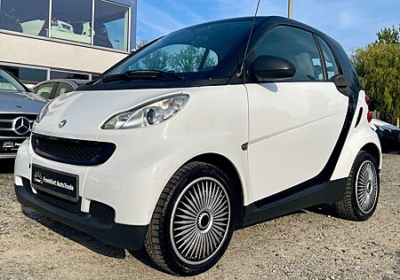 Smart ForTwo COUPE*AUTOMA*SERVICE*NAVI*PANORMA*CARPLAY*GARANTIE