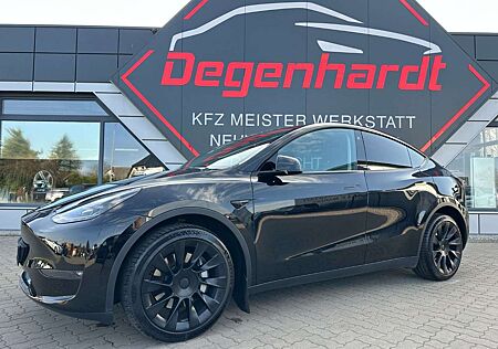 Tesla Model Y Long Range Dual AWD 20 Zoll Induction