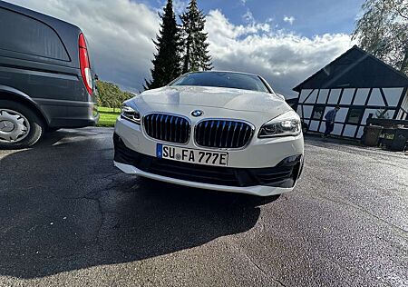 BMW 225 xe Advantage