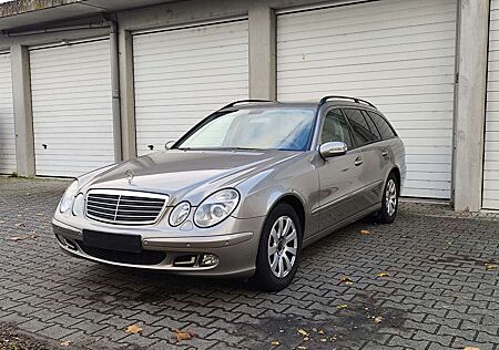 Mercedes-Benz E 200 gebraucht kaufen Mercedes-Benz E 200 T-Modell|Kompressor|SHZ|Leder|Temp|Xenon