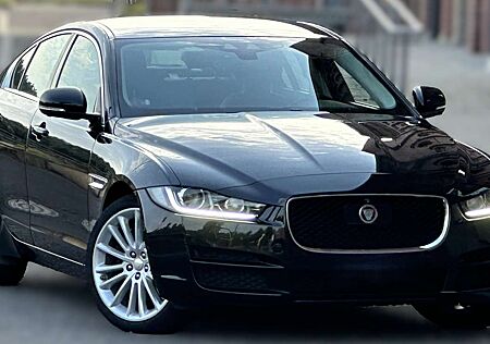 Jaguar XE Portfolio ACC/ 360°/Standhz/Lenkhz/Meridian
