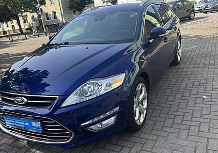 Ford Mondeo Titanium **LEDERAUSSTATUNG*AHK*PDC*MIT NEU TÜV*