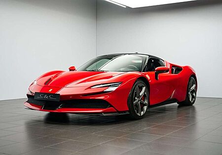 Ferrari SF90 Stradale FIORANO/CARBON/CAM