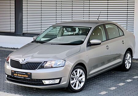 Skoda Rapid /Spaceback Ambition Automatik/PDC/SHZ/All Season/TEMP