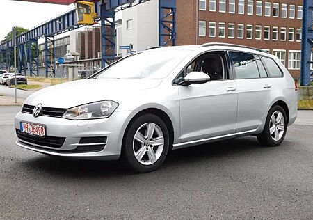 VW Golf Volkswagen VII Variant Comfortline BMT/Navi/ALU/PDC