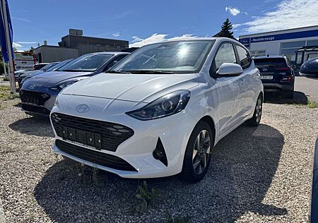 Hyundai i10 1.2 79PS Navi Klima Appel Carplay Android