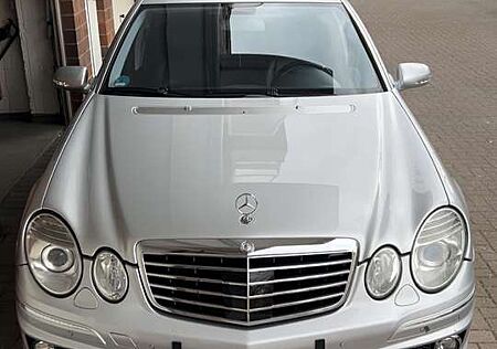 Mercedes-Benz E 500 7G-TRONIC Avantgarde