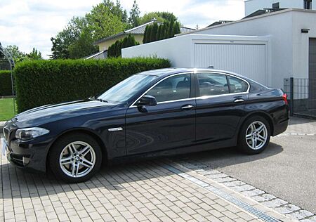 BMW 528i 528
