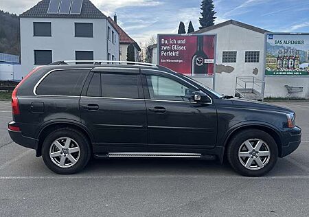 Volvo XC 90 XC90 D5 Kinetic (136kW)(7 Sitze)