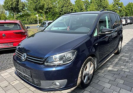 VW Touran Volkswagen Match 7 Sitze Panorama Navi Teilleder AHK