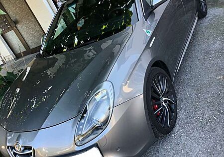 Alfa Romeo Giulietta 1.8 TBi 16V Quadrifoglio Verde