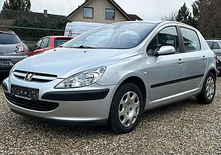 Peugeot 307 1.6 Premium Automatik 8xBereift Scheckheft AHK