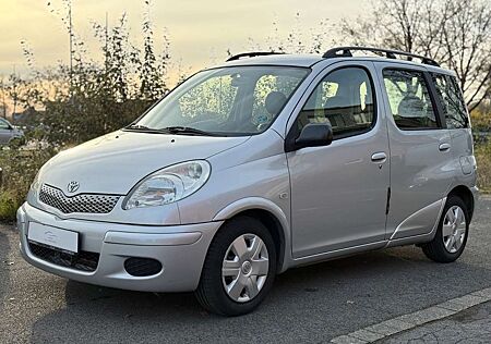 Toyota Yaris Verso 1.3 / 1. Hand / 85TKM