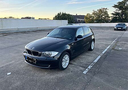 BMW 120i 120 Aut.