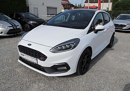 Ford Fiesta ST Panoramadach, Styling-P, Recaro, Navi, ACC, LED