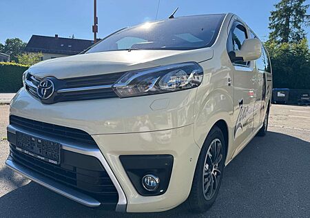 Toyota Pro Ace Proace Proace D-4D 2,0-l-L2 Taxi Aut. Verso Shut. Com.