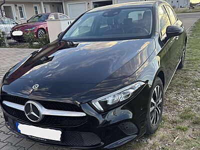 Mercedes-Benz A 200 A 200 4Matic 8G-DCT Progressive