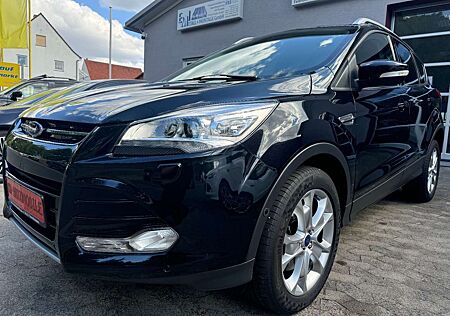 Ford Kuga 1.5 Titanium 4X4/KAMERA/Bi-Xenon