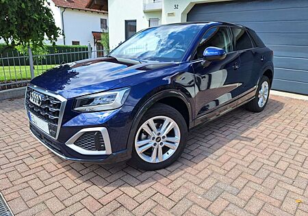 Audi Q2 30 TFSI advanced GRA Klima SHZ Einparkhilfe