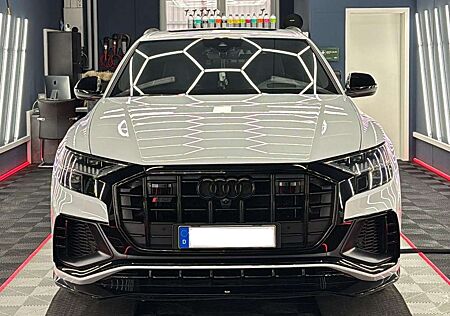 Audi SQ8 TDI quattro tiptronic