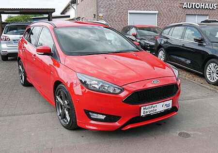 Ford Focus ST-Line Turnier