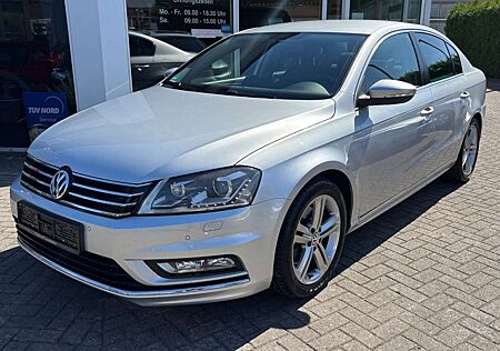 VW Passat Volkswagen Lim. R-Line