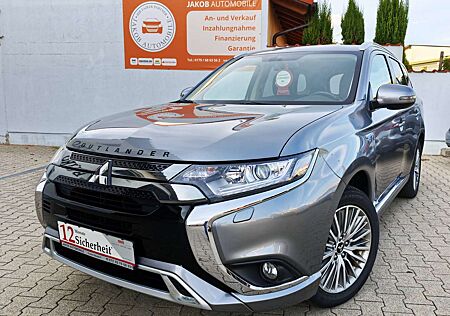 Mitsubishi Outlander TÜV Neu Kamera Navi  Sitzheizung KlimaScheckheft