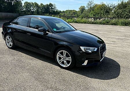 Audi A3 1.5 TFSI cylinder on demand Limousine sport