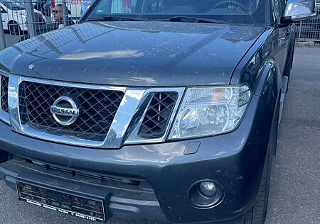 Nissan Navara Autm